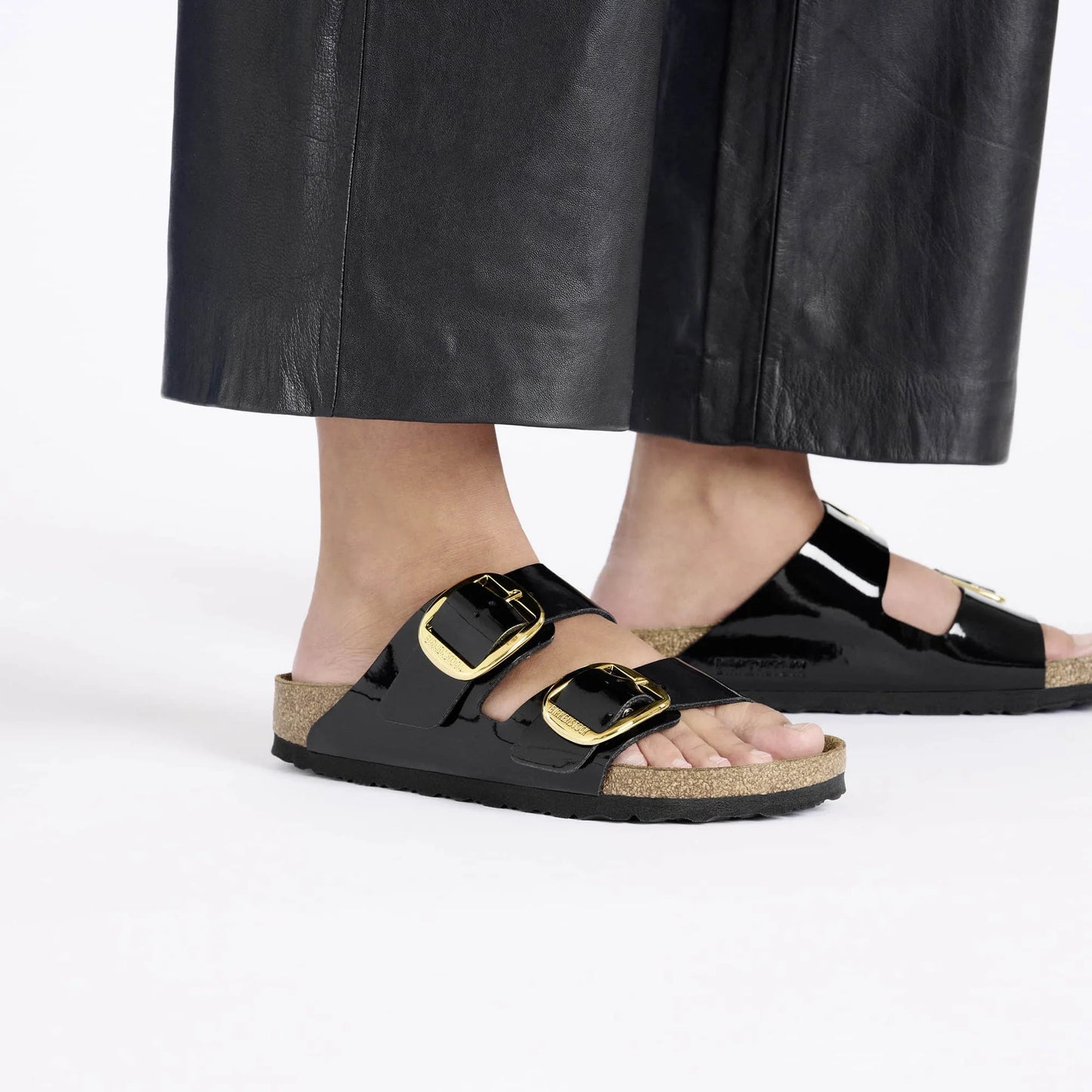 BIRKENSTOCK Arizona Big Buckle Birko-Flor Patent - Black/Patent Black/Gold