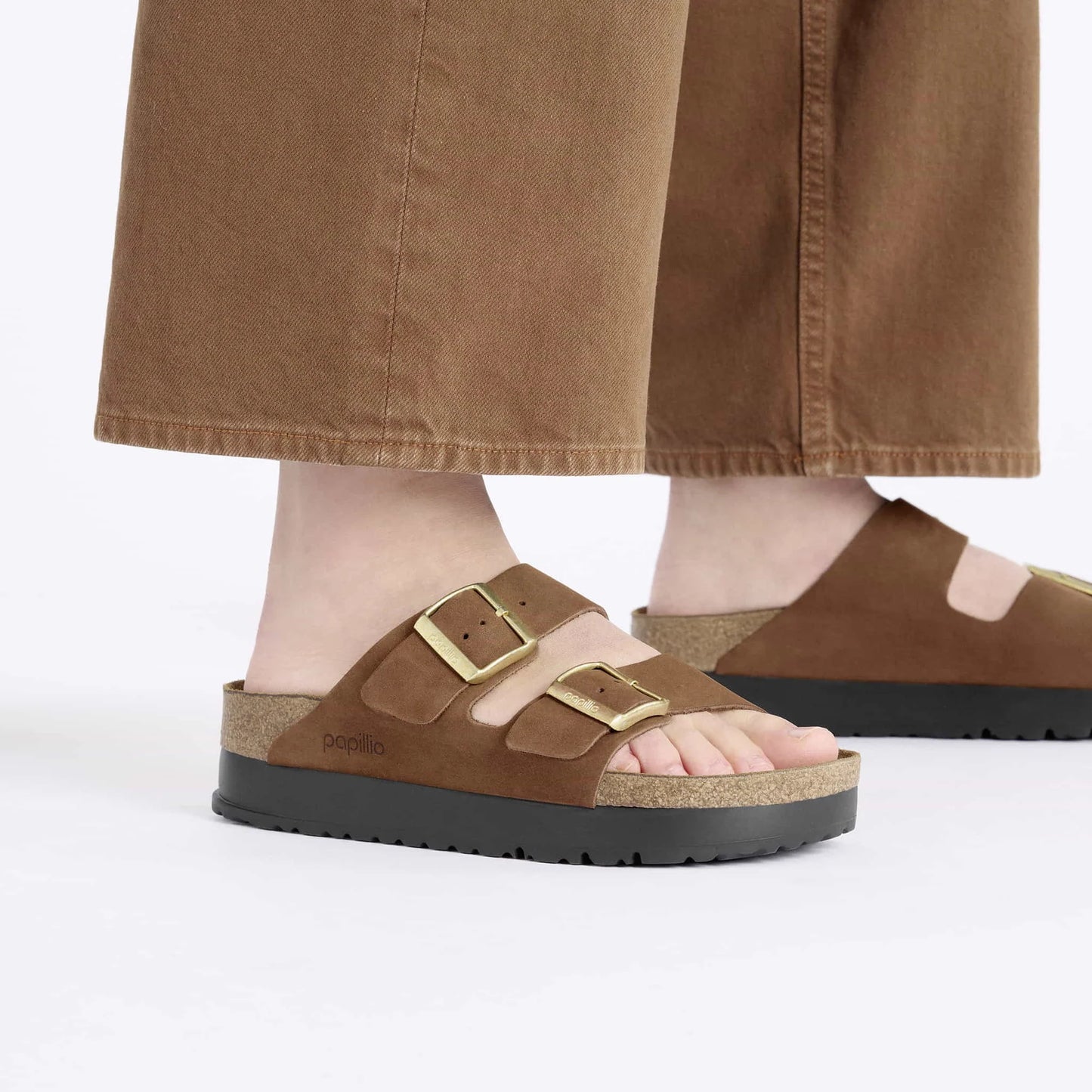 BIRKENSTOCK Arizona Flex Platform Nubuk Leather - Brown/Dark Tea