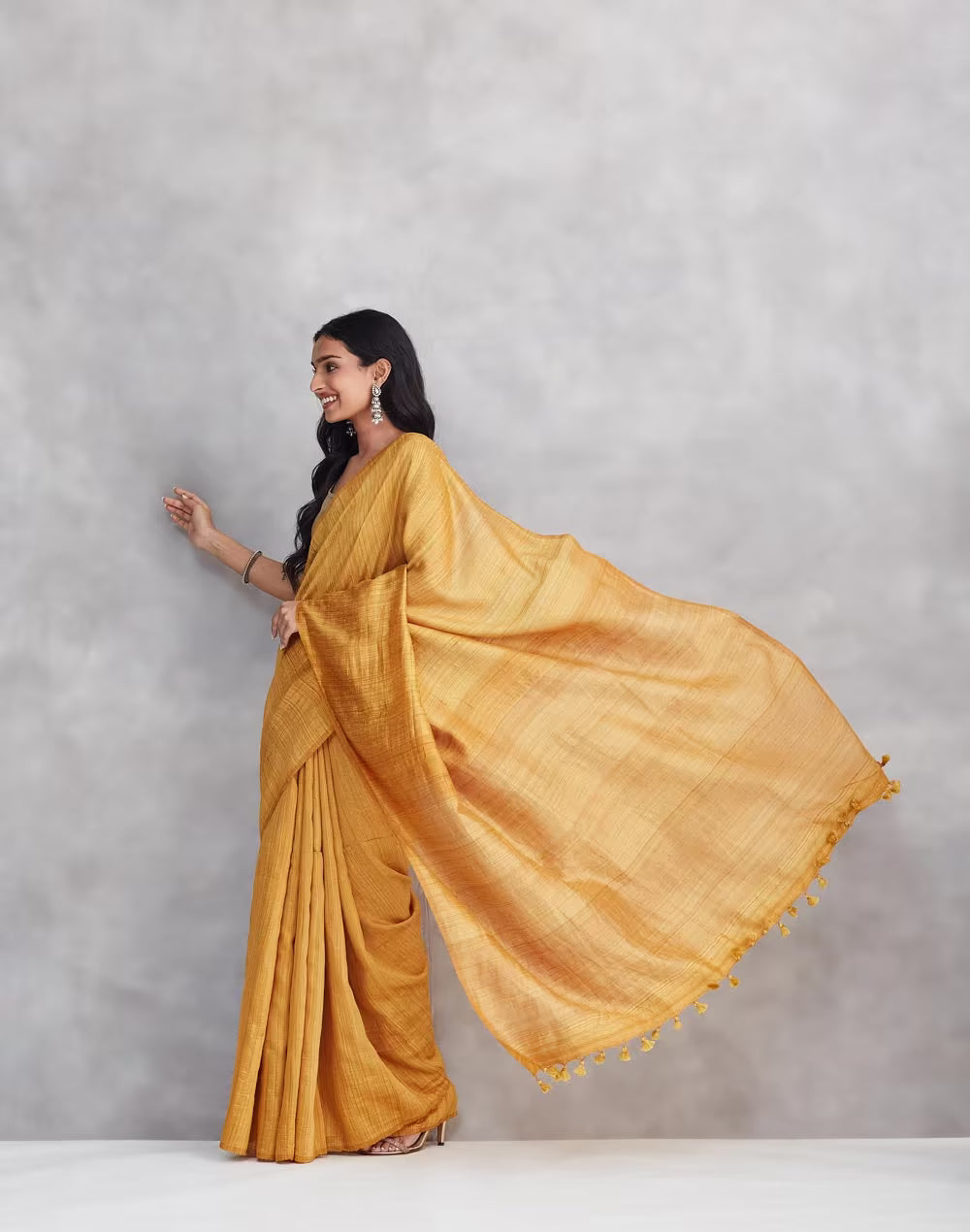 Pink Silk Hand Woven Sari