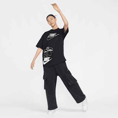 Nike Sportswear Women's Oversized T-Shirt