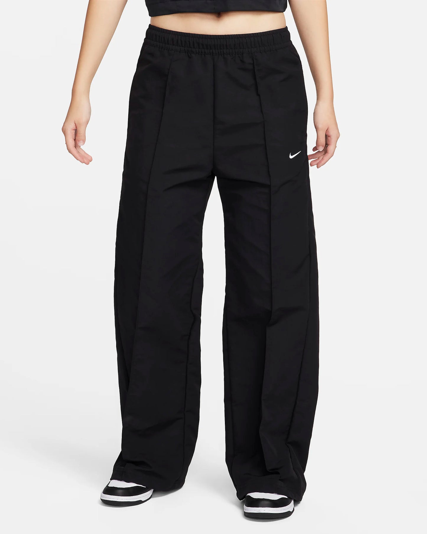 Nike Sportswear Everything Wovens Women's Mid-Rise Open-Hem Trousers