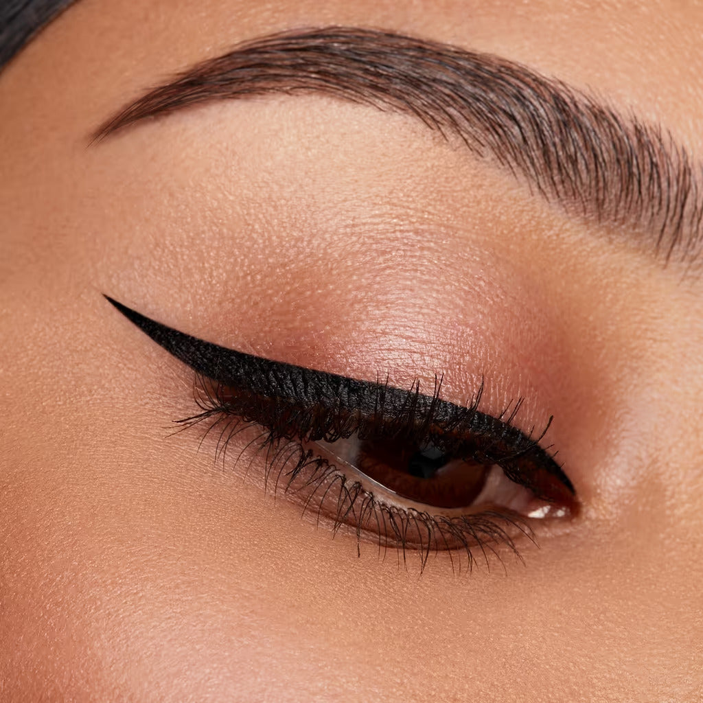 Kylie Cosmetics Kyliner Brush Tip Liquid Eyeliner Pen