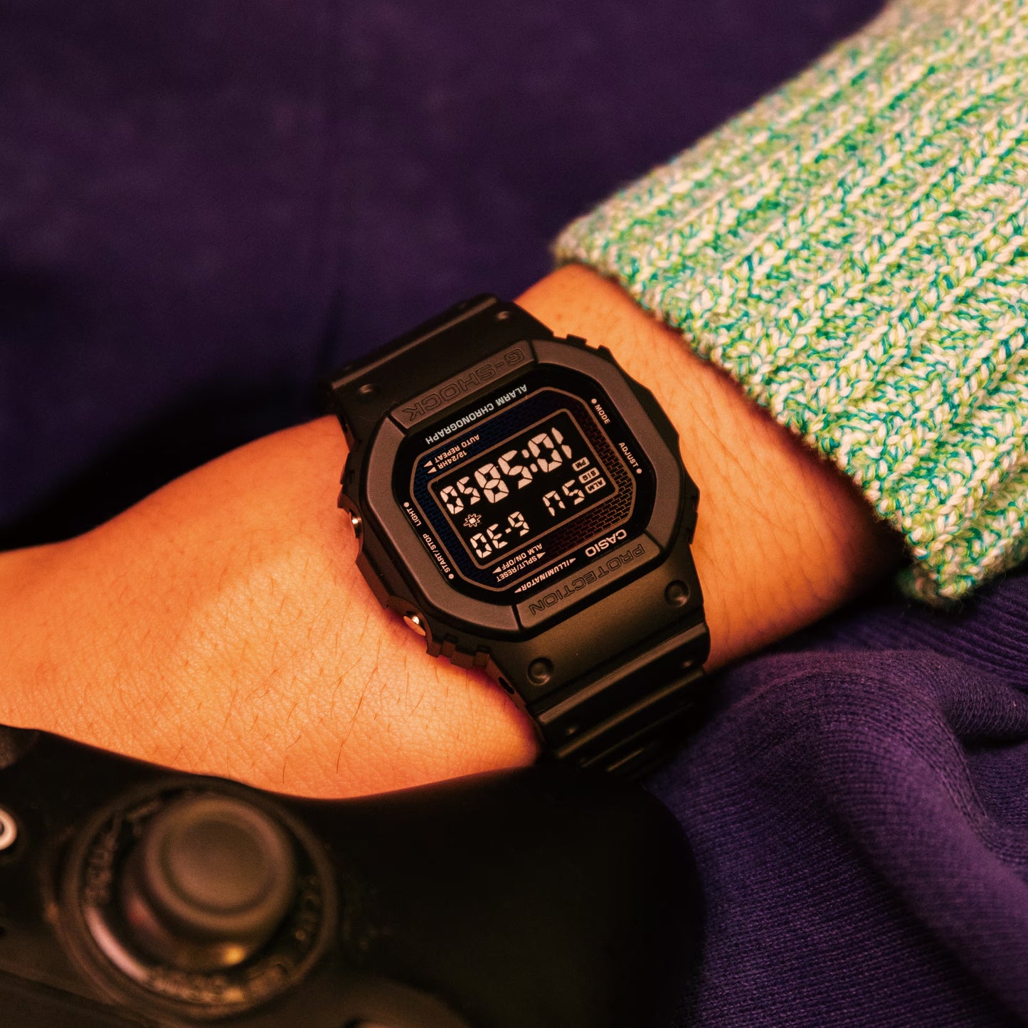 CASIO DW-5600RW-1