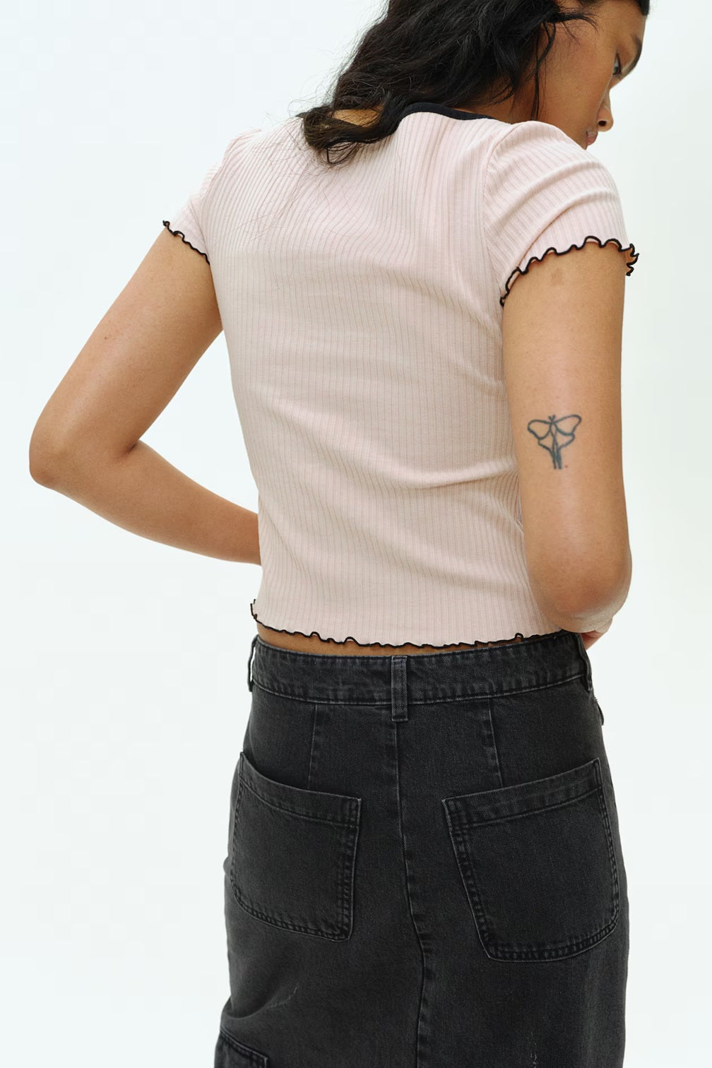 H&M Overlock-Detail Ribbed Top