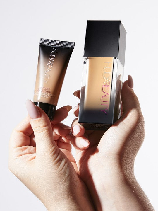 HUDA BEAUTY FauxFilter Mini Foundation – Amaretti