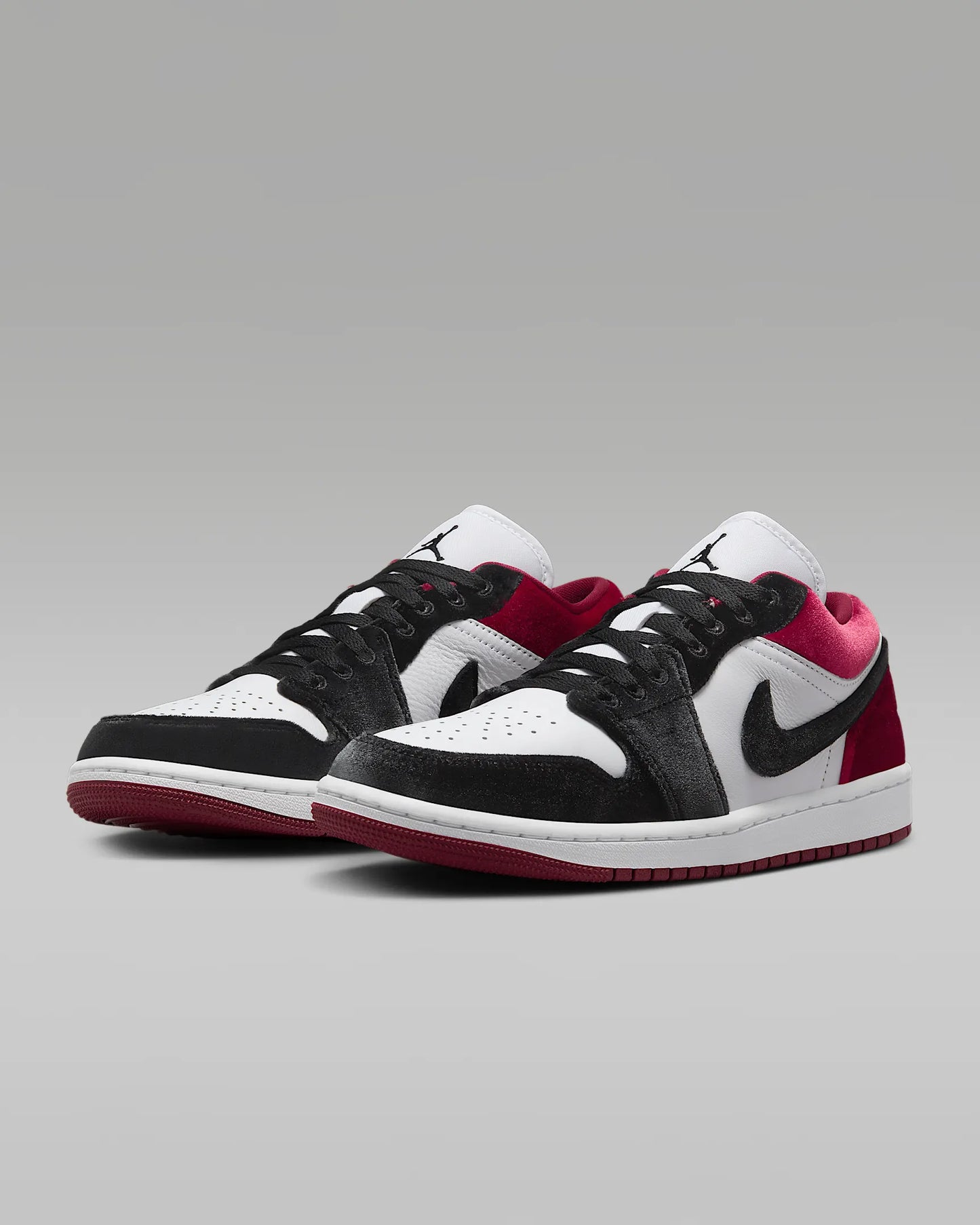 Nike Air Jordan 1 Low SE