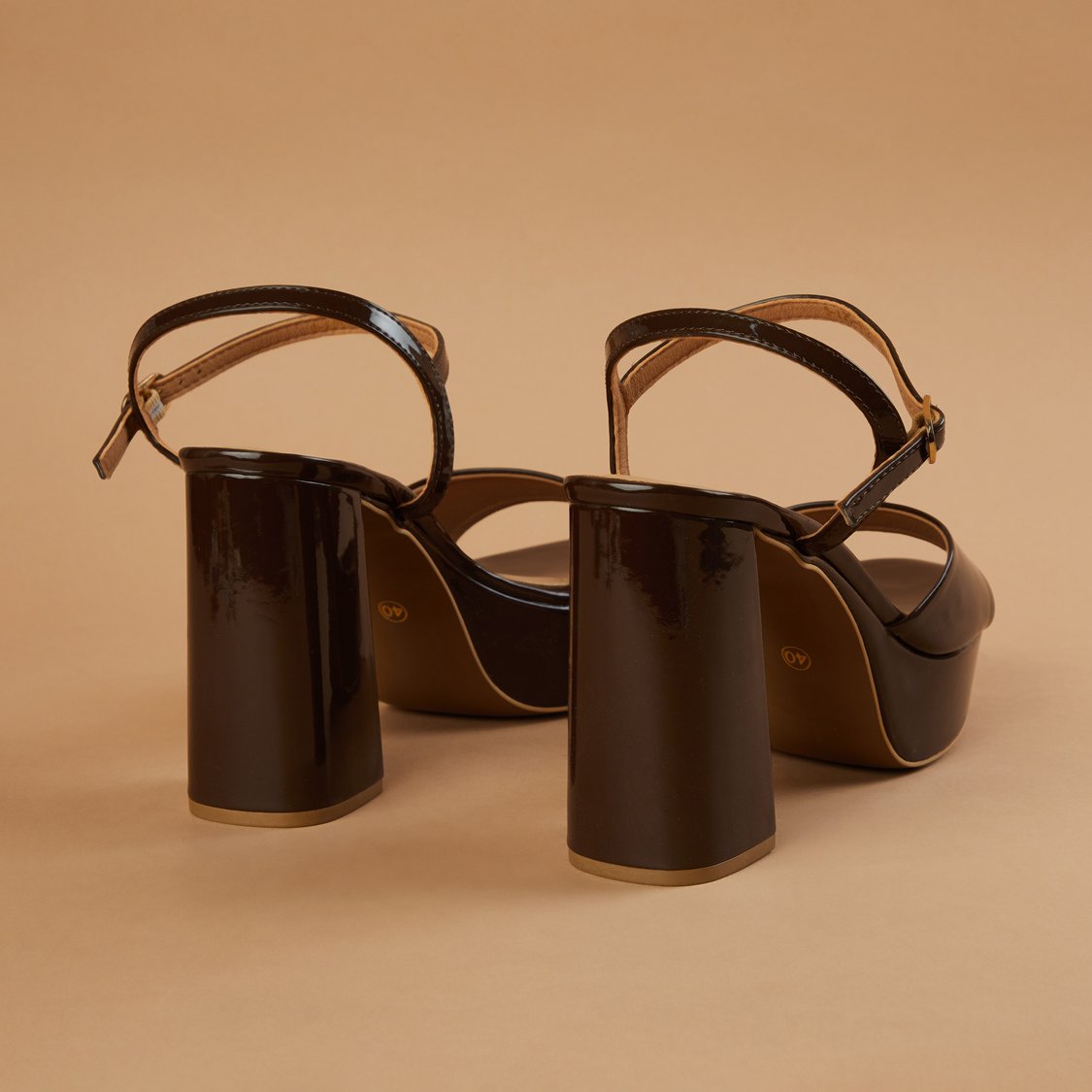 CODE Glossy Platforms