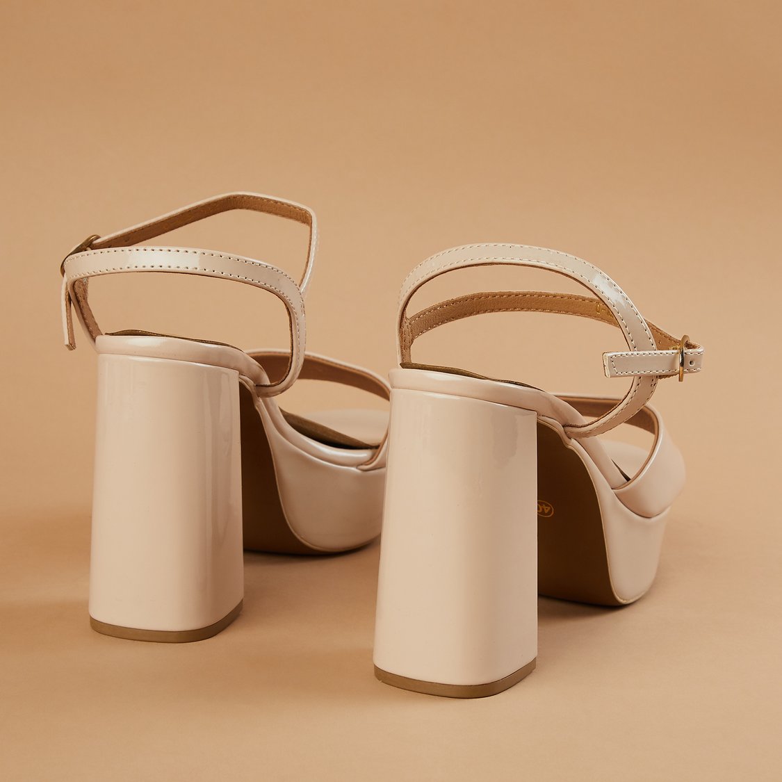 CODE Glossy Platforms