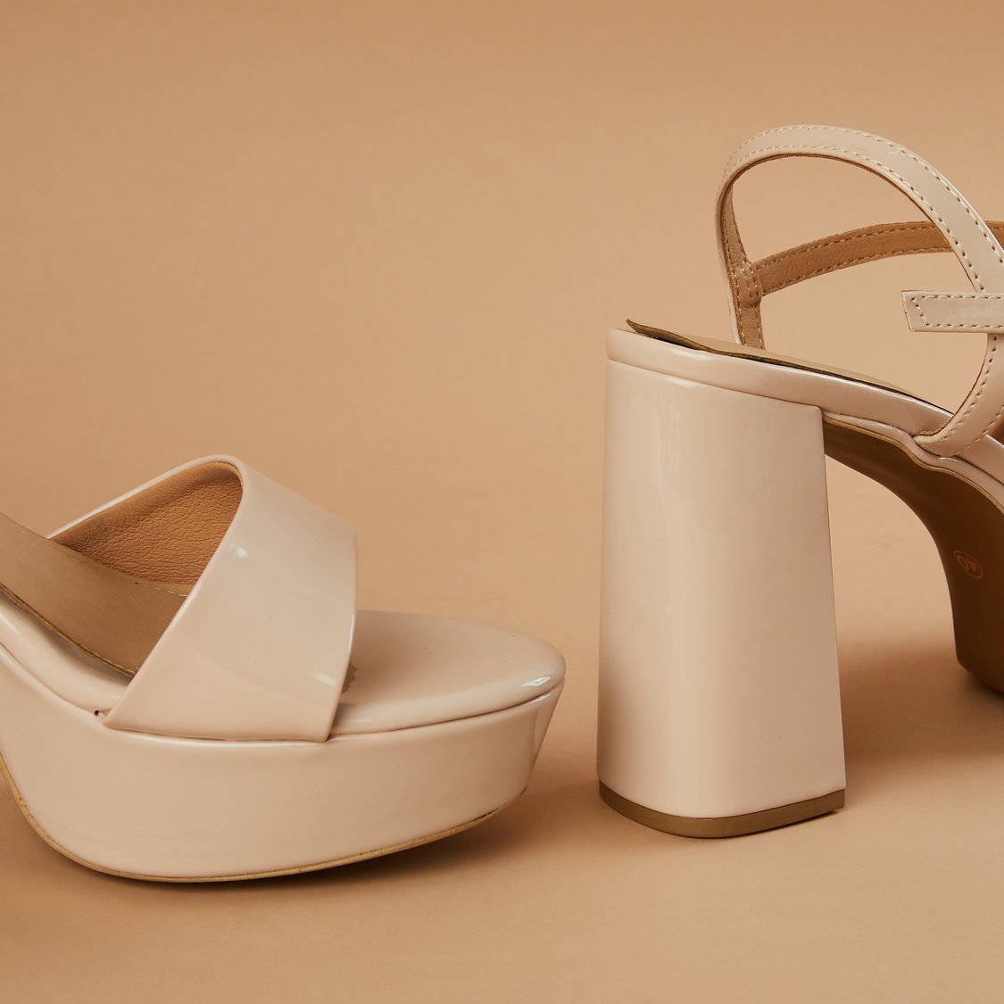 CODE Glossy Platforms
