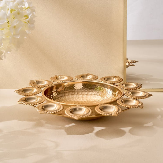 Suvarna Aluminium Potpourri Bowl with Multi Diyas