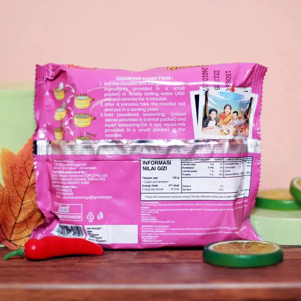 Golden Garuda Mom's Mie Veg Sweet Sour Noodles 140 g