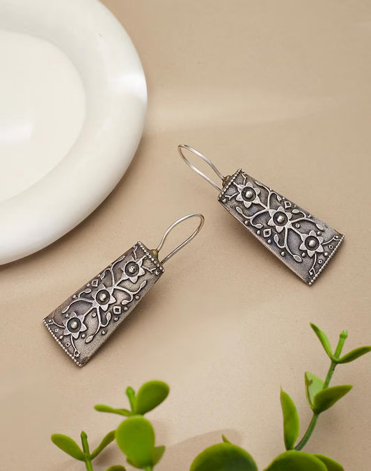 Metal Dangler Earrings