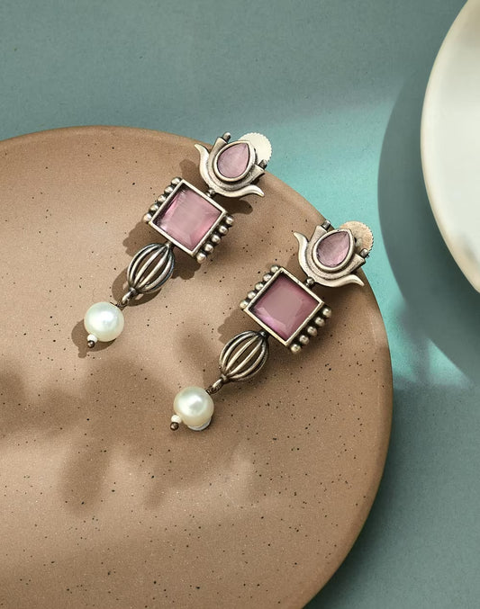 Metal Dangler Earrings