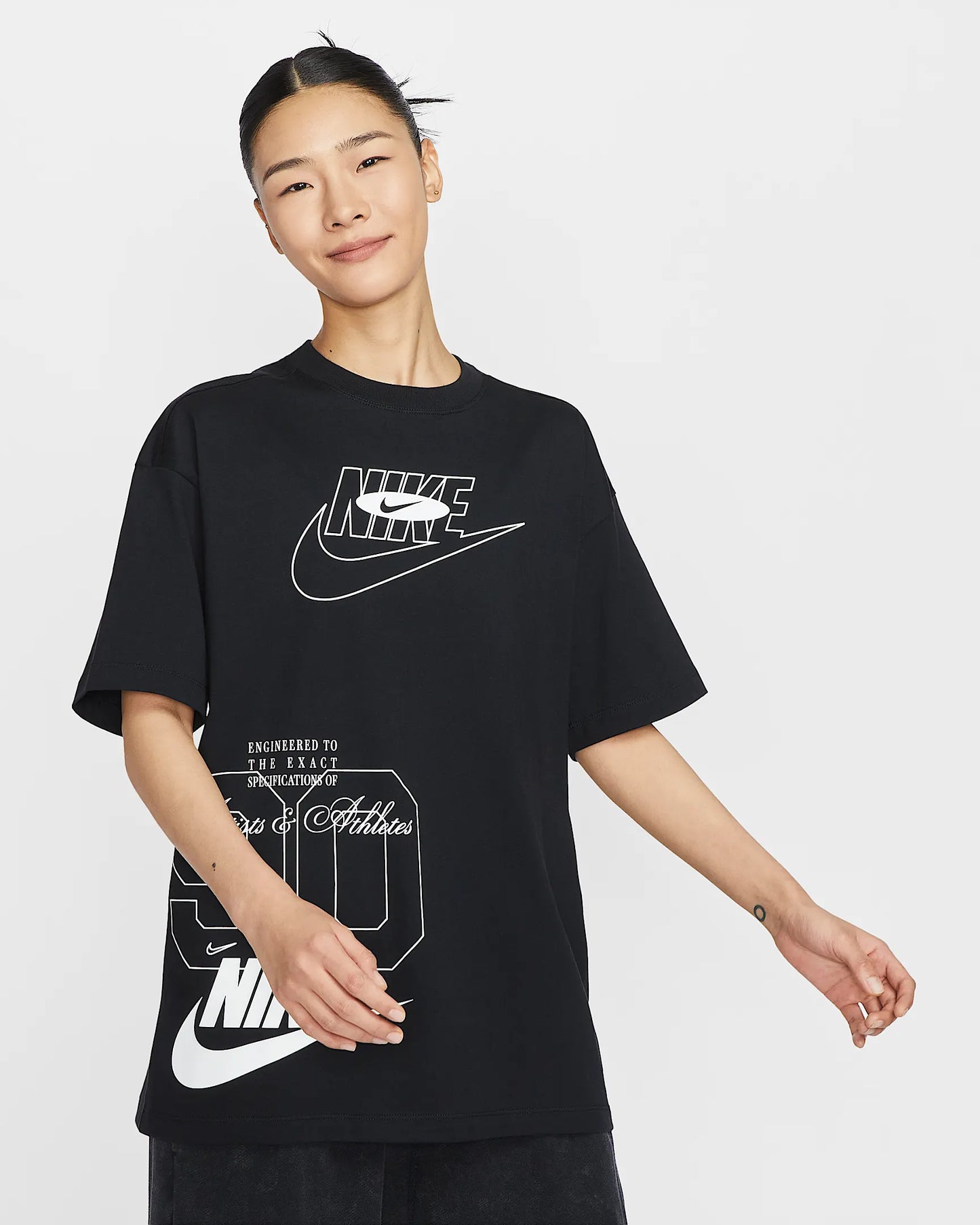 Nike Sportswear Women's Oversized T-Shirt
