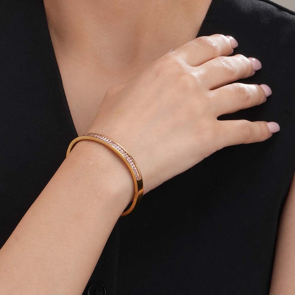 Red Emerald Heart Pendant Necklace & Pink Enchantment Bangle Bracelet Combo Set