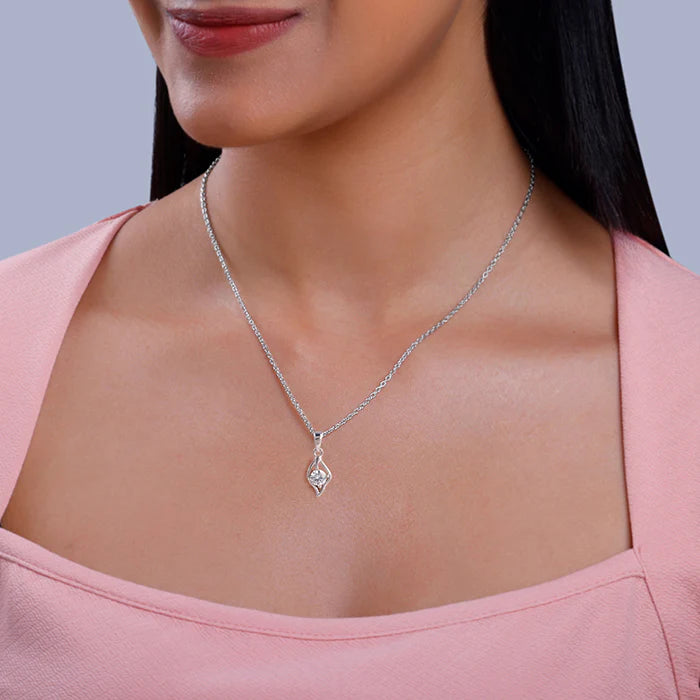 Anushka Sharma Silver Falling Dew Pendant With Link Chain